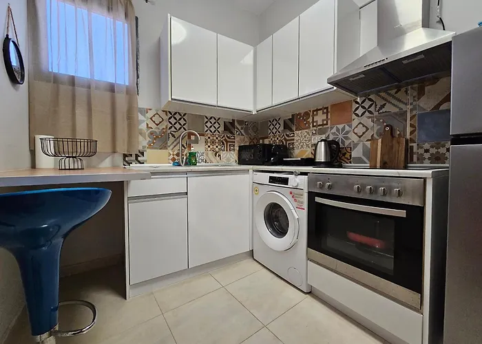 Daire Anastazia - Rhodes Town *