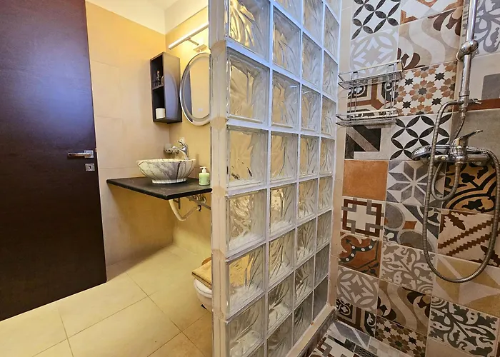 Anastazia - Rhodes Town *