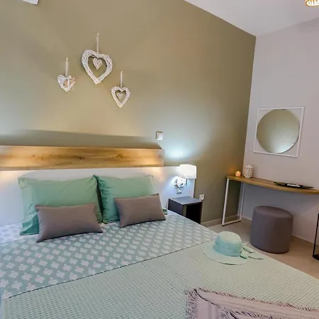 Anastazia - Rhodes Town