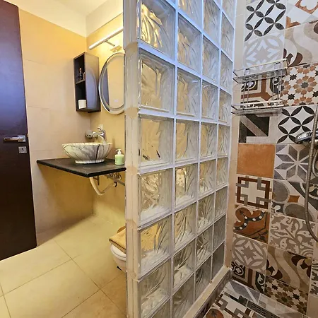 Anastazia - Rhodes Town *